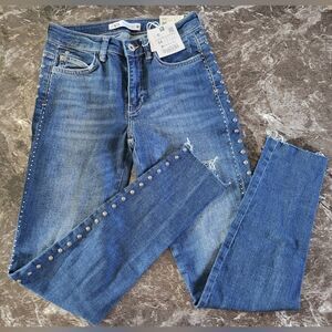 Zara Size 34 Mid Rise Blue Skinny Jeans with Studs and Rhinestones